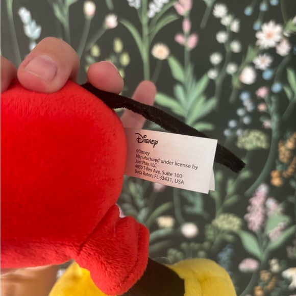 Disney Mickey Mouse club house talking Mickey plush - Picture 3 of 3